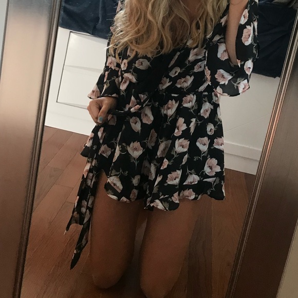 romper - Picture 4 of 6